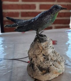 Colibrì n2, in scultura di argilla
