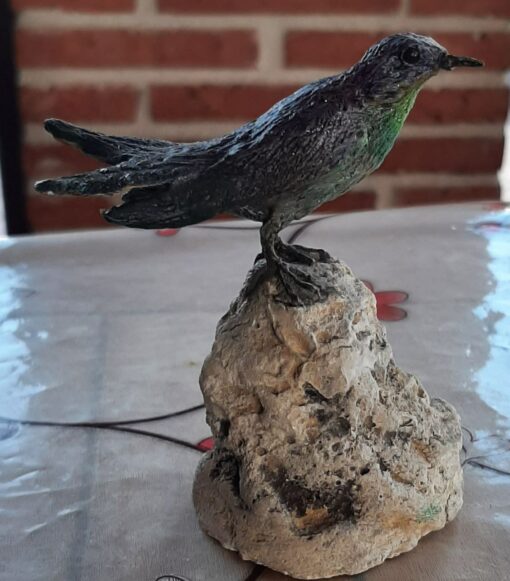 Colibrì n2, in scultura di argilla