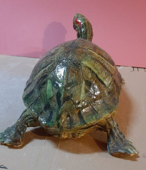 Tartaruga dalle orecchie rosse in scultura e dimensioni naturali - immagine 4